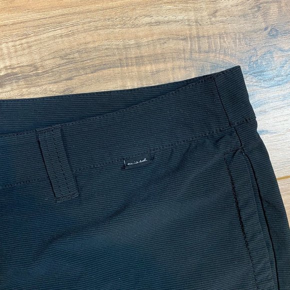 Travis‎ Mathew Golf Chino Short Micro Strip Black/Gray Men's Size 34 - Picture 3 of 7